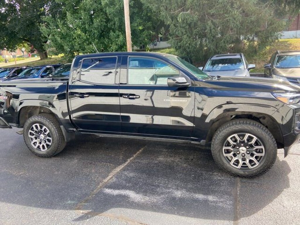 Used 2023 Chevrolet Colorado Z71 Truck Crew Cab