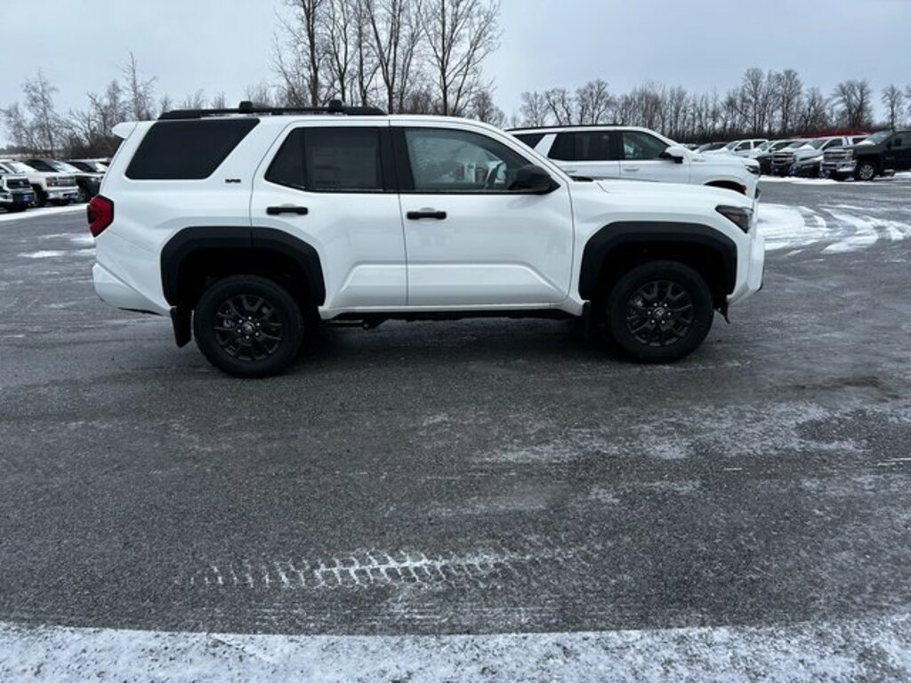 New 2026 Toyota 4Runner SR5 4WD SR5