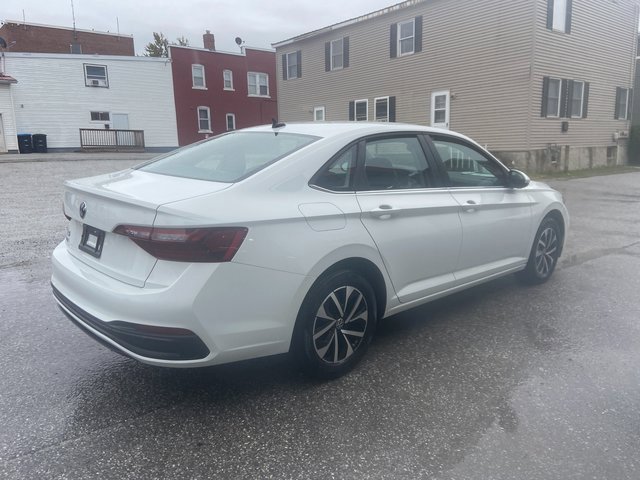 2023 Volkswagen Jetta 1.5T S photo 3
