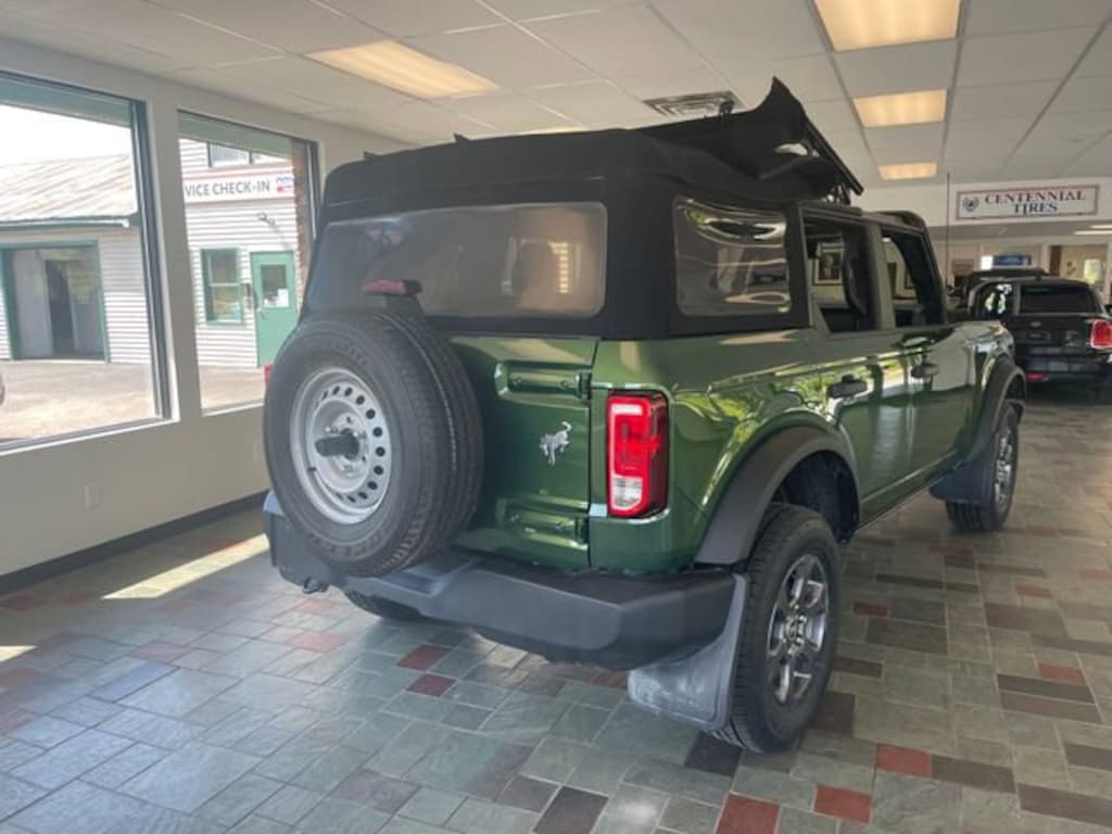 Used 2023 Ford Bronco Base SUV