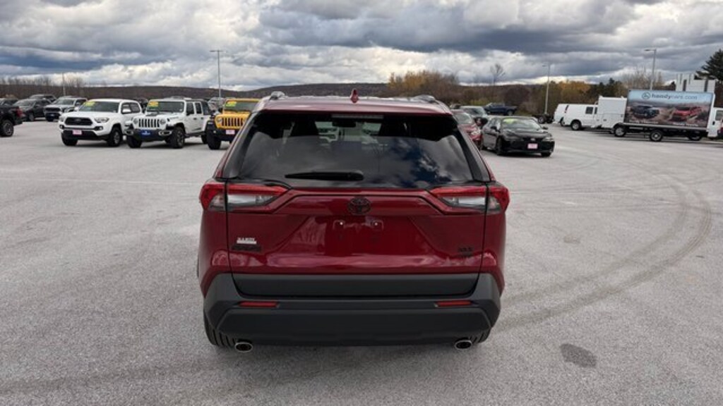New 2025 Toyota RAV4 XLE Premium XLE PREM AWD SUV