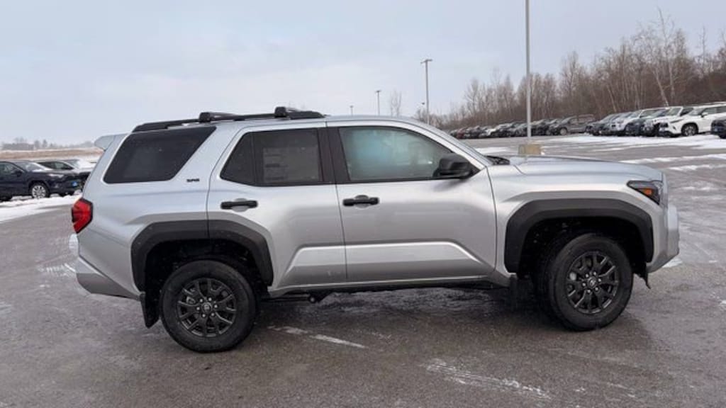 New 2025 Toyota 4Runner SR5 4WD SR5