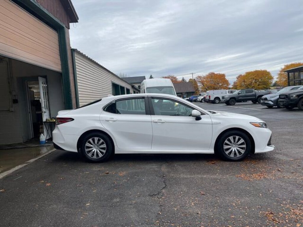 Used 2020 Toyota Camry Hybrid LE Sedan