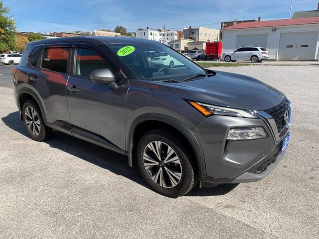 Used 2022 Nissan Rogue SV SUV