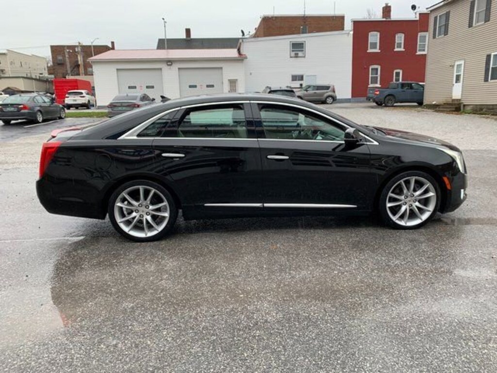 Used 2014 CADILLAC XTS Vsport Premium Sedan