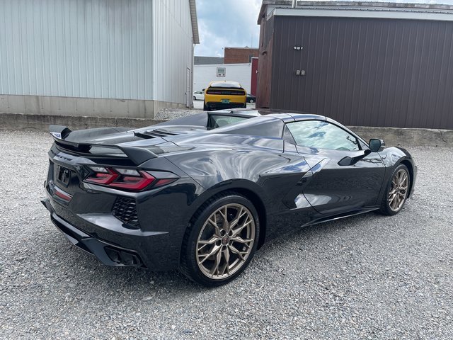 2024 Chevrolet Corvette Stingray 3LT photo 3