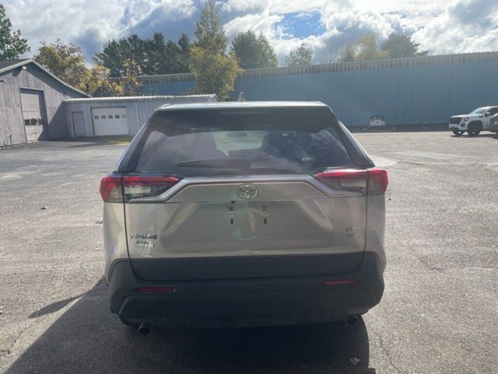 Used 2022 Toyota RAV4 LE SUV