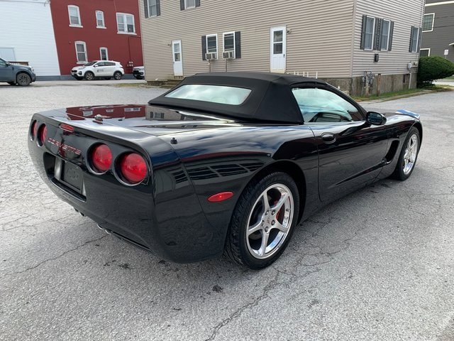 2004 Chevrolet Corvette Base Convertible photo 4