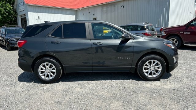 Used 2020 Chevrolet Equinox LS with VIN 2GNAXSEVXL6161166 for sale in Saint Albans, VT