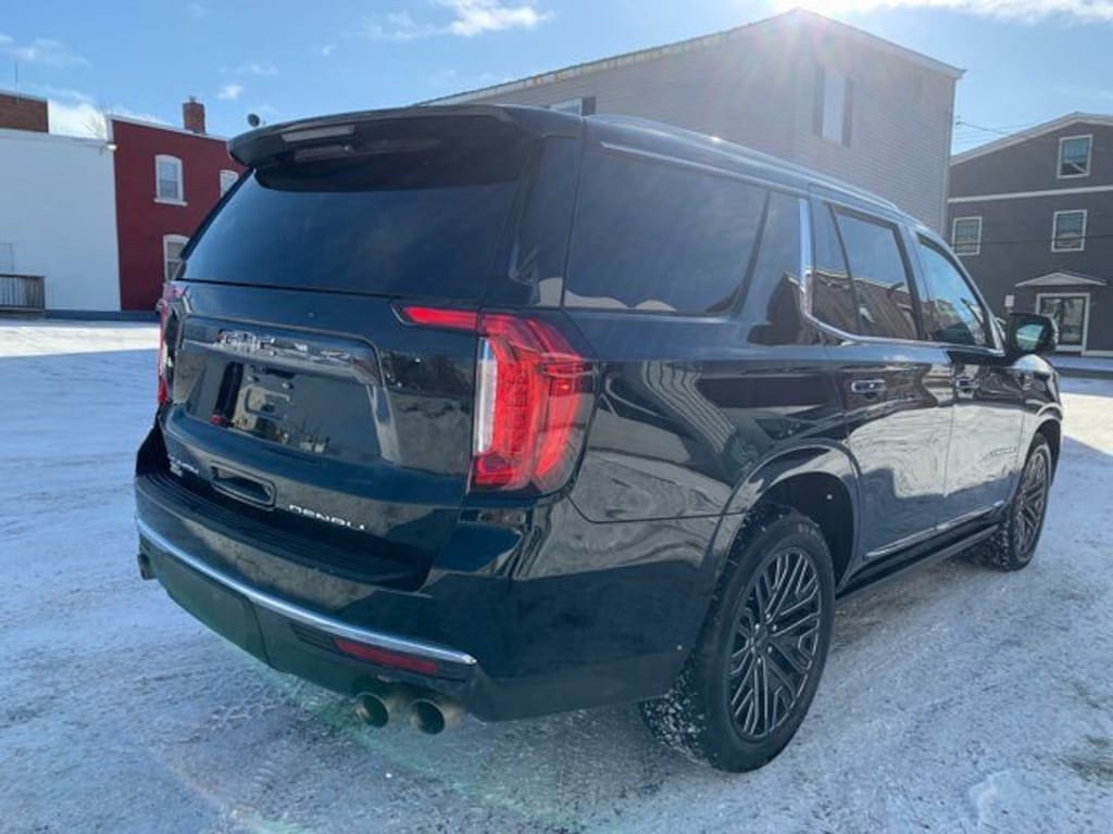 Used 2023 GMC Yukon Denali Ultimate SUV