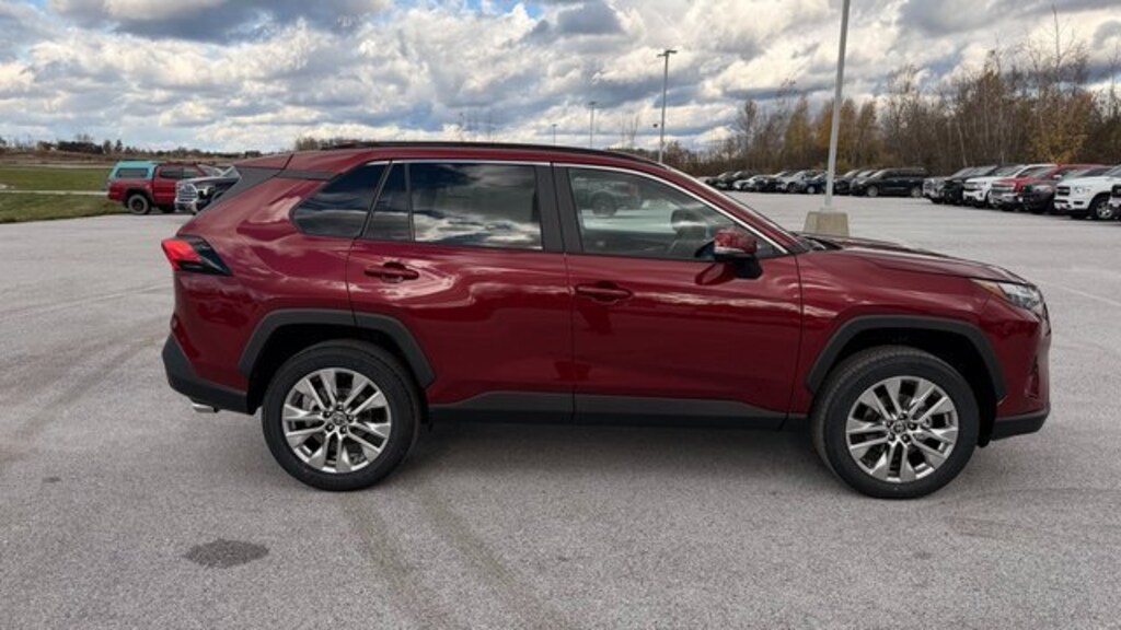 New 2025 Toyota RAV4 XLE Premium XLE PREM AWD SUV