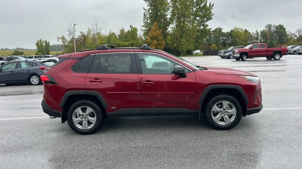New 2025 Toyota RAV4 Hybrid LE LE AWD SUV