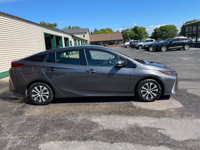 Used 2020 Toyota Prius Prime XLE with VIN JTDKARFPXL3157472 for sale in Saint Albans, VT