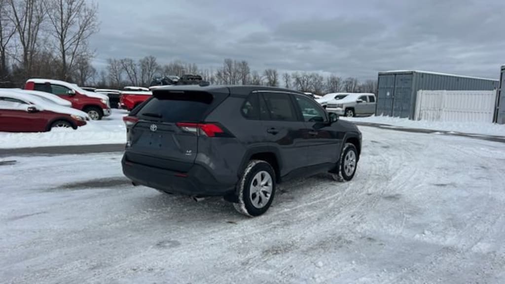 New 2025 Toyota RAV4 LE LE AWD SUV