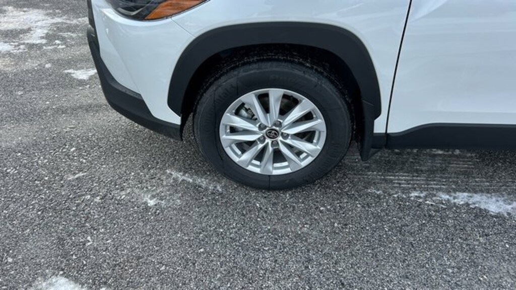 New 2026 Toyota Corolla Cross LE LE - AWD