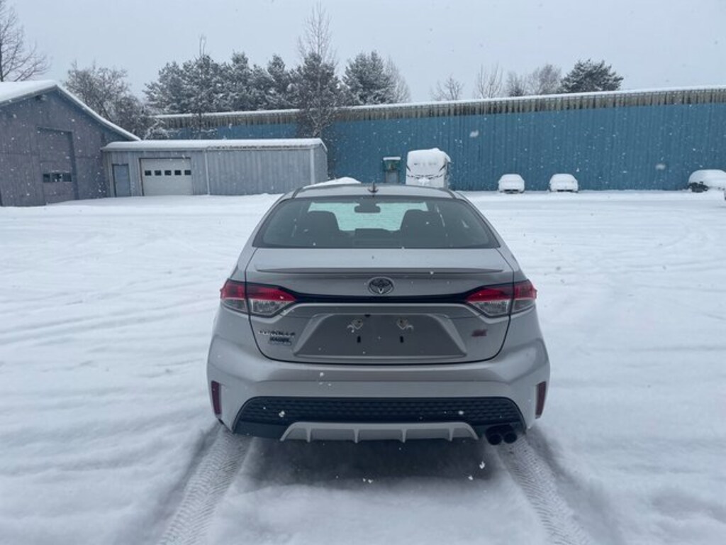 Used 2022 Toyota Corolla SE Sedan