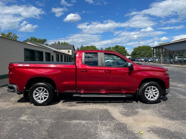 Used 2019 Chevrolet Silverado 1500 LT with VIN 1GCRYDEK8KZ263370 for sale in Saint Albans, VT