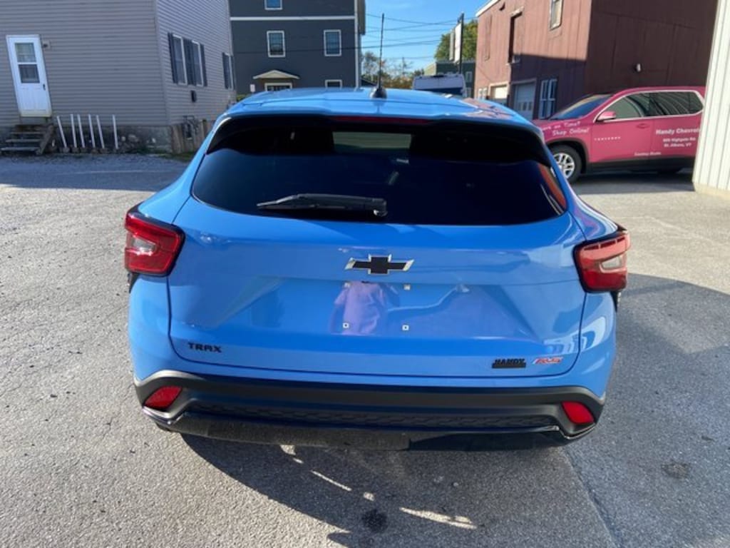 Used 2024 Chevrolet Trax 1RS SUV