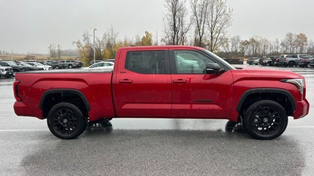 New 2026 Toyota Tundra Limited LIMITED CREWMAX 6.5