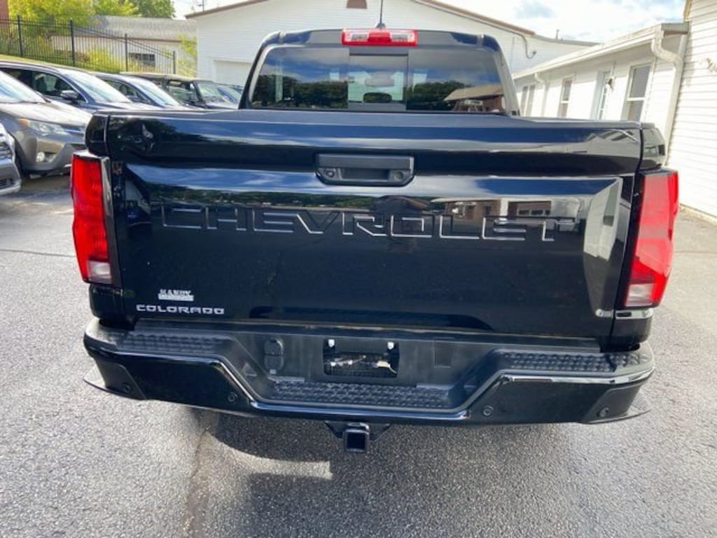 Used 2023 Chevrolet Colorado Z71 Truck Crew Cab