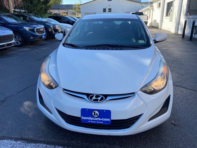 2016 Hyundai Elantra SE photo 2