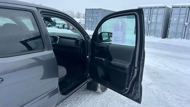 2022 Toyota Tacoma SR5 - Photo 43