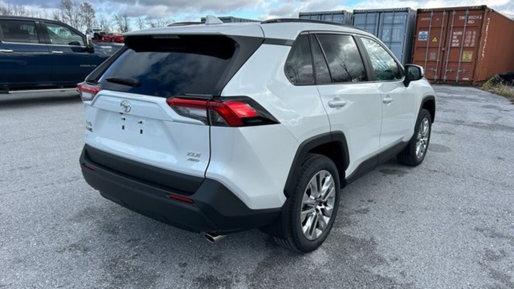 New 2025 Toyota RAV4 XLE Premium XLE PREM AWD SUV