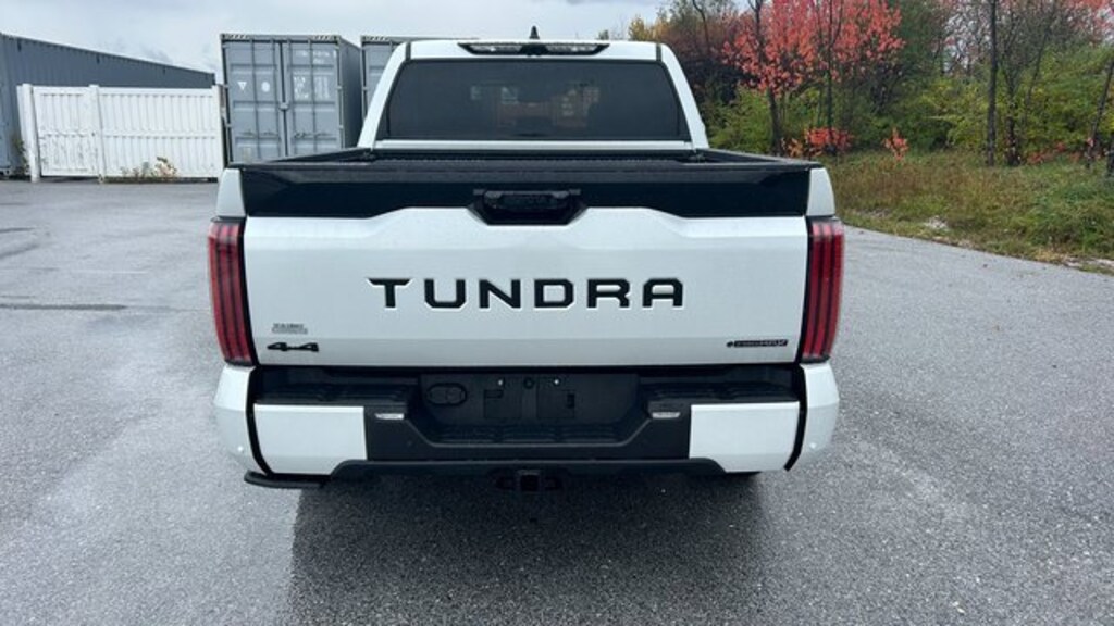 New 2026 Toyota Tundra i-FORCE MAX Platinum PLATINUM CREWMAX 5.5