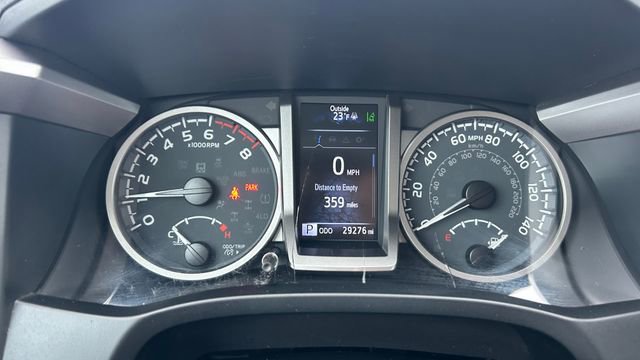2022 Toyota Tacoma SR5 - Photo 18