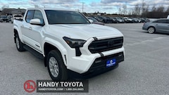 2025 Toyota Tacoma SR5 4X4 DOUBLE CAB