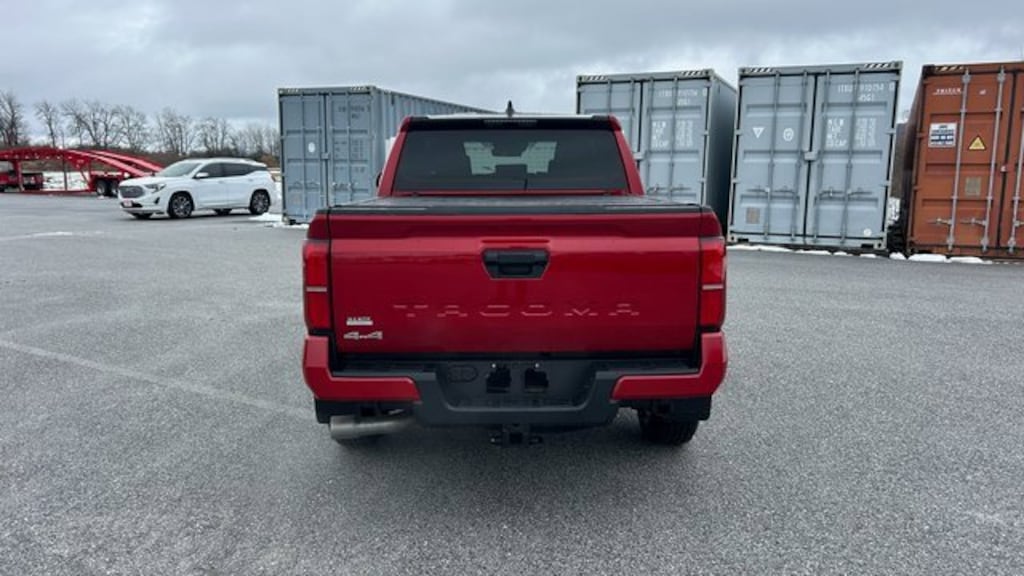 New 2025 Toyota Tacoma SR5 4X4 DOUBLE CAB