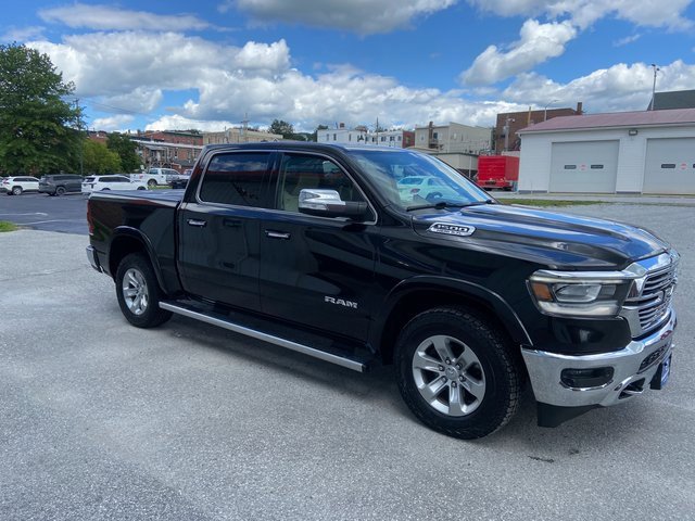 2019 Ram 1500 Laramie photo 4