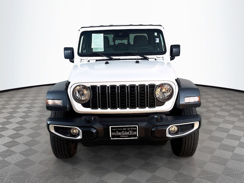 Used 2025 Jeep Gladiator Sport Truck Crew Cab