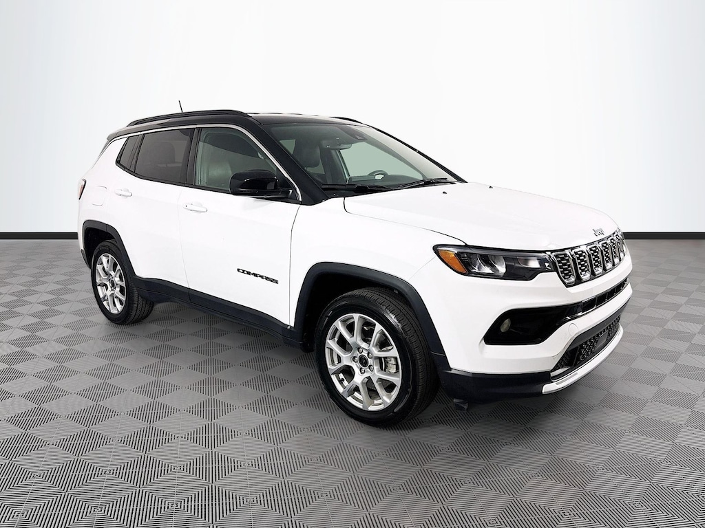 Used 2025 Jeep Compass Limited SUV