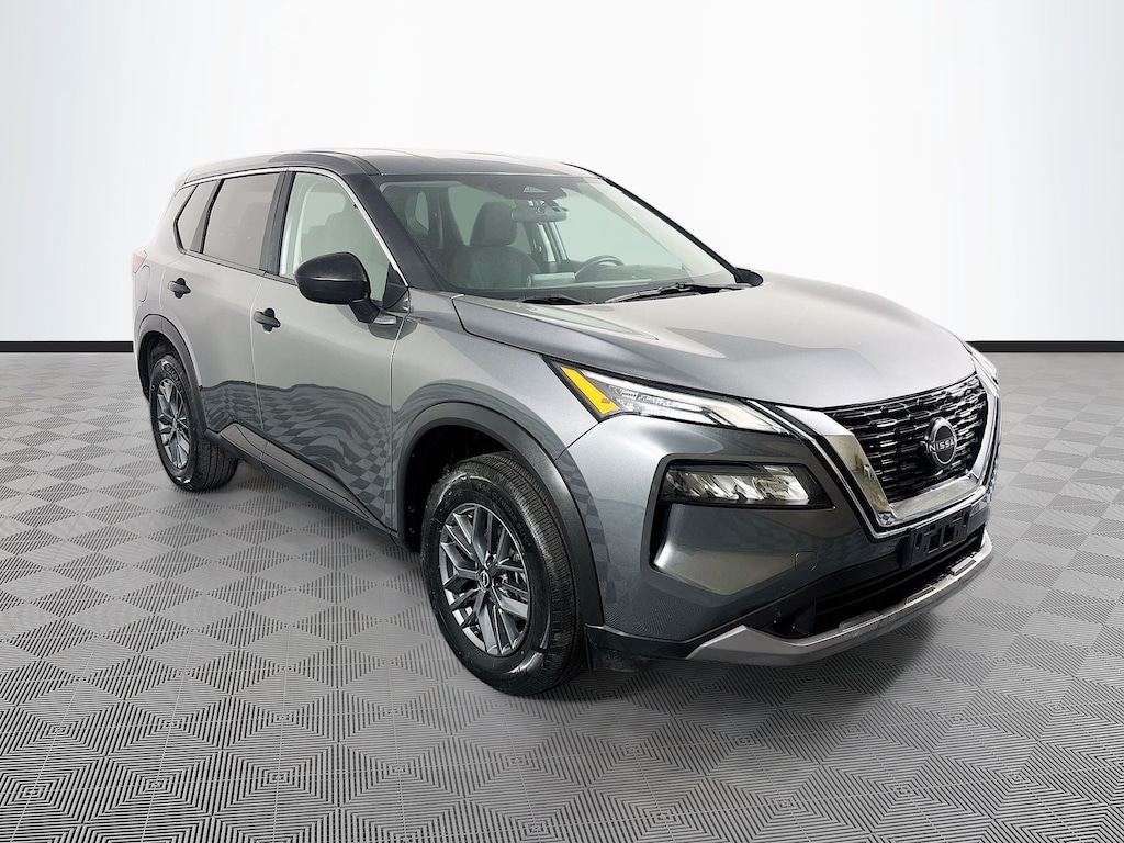 Used 2023 Nissan Rogue S SUV