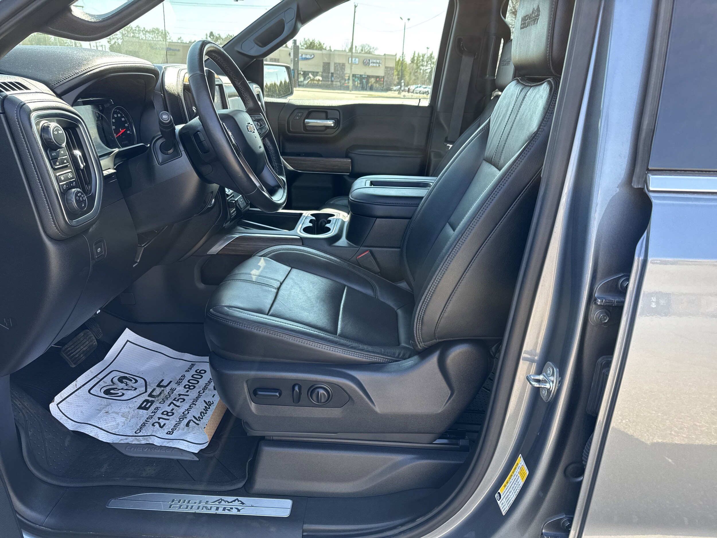 2020 Chevrolet Silverado 1500 High Country photo 4