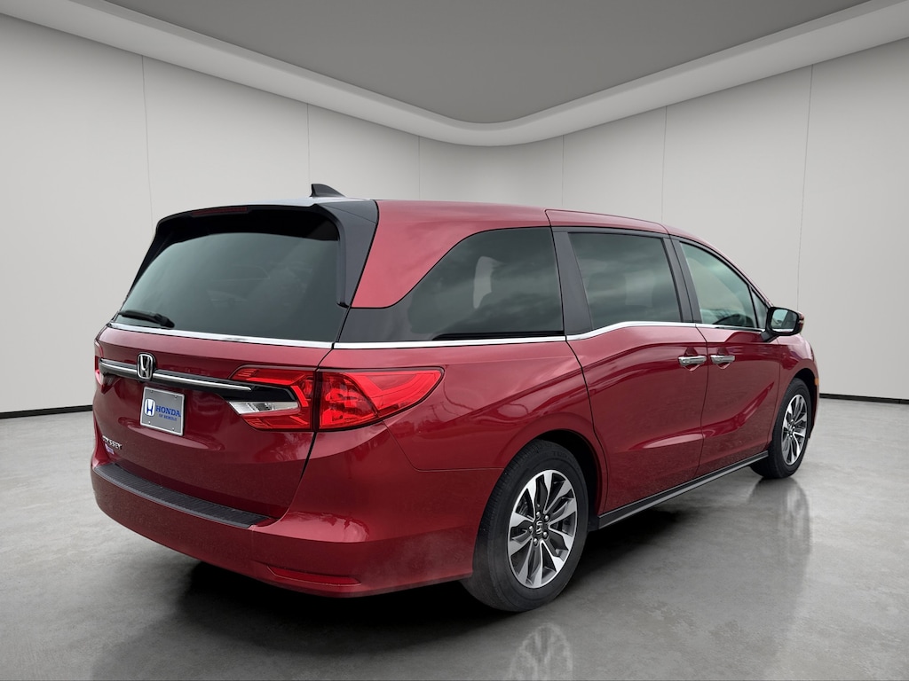 Used 2023 Honda Odyssey Van