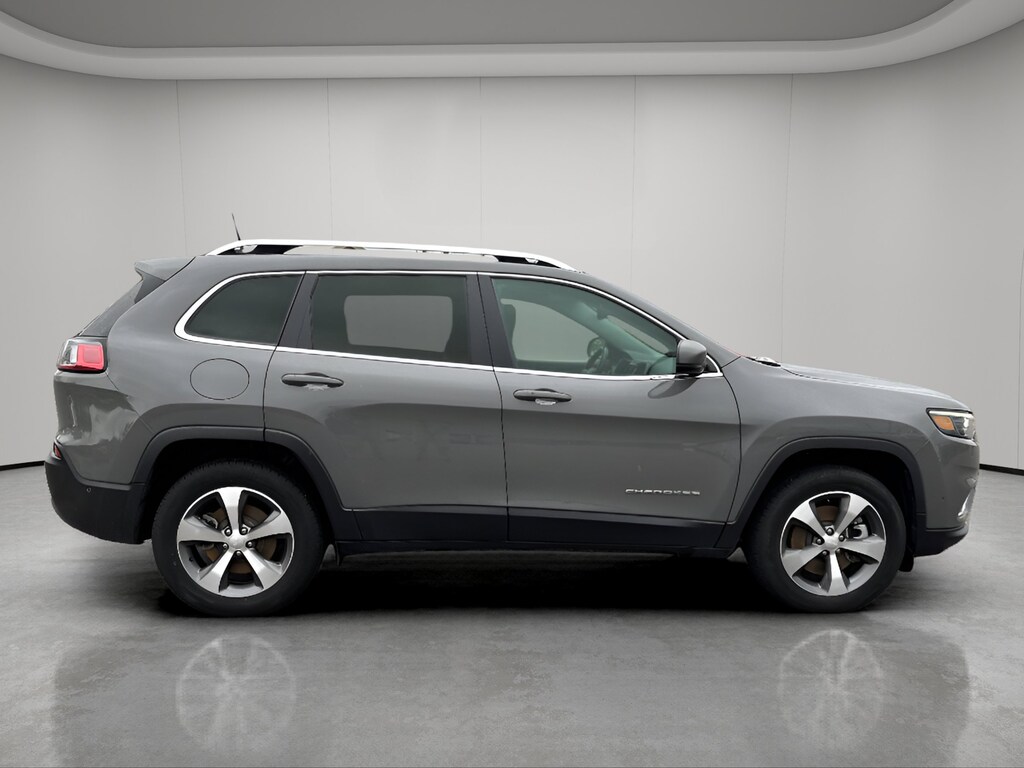 Used 2021 Jeep Cherokee SUV