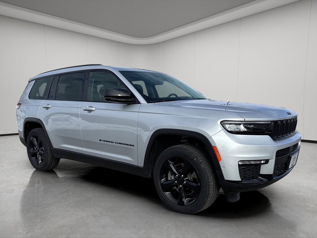Used 2023 Jeep Grand Cherokee L SUV