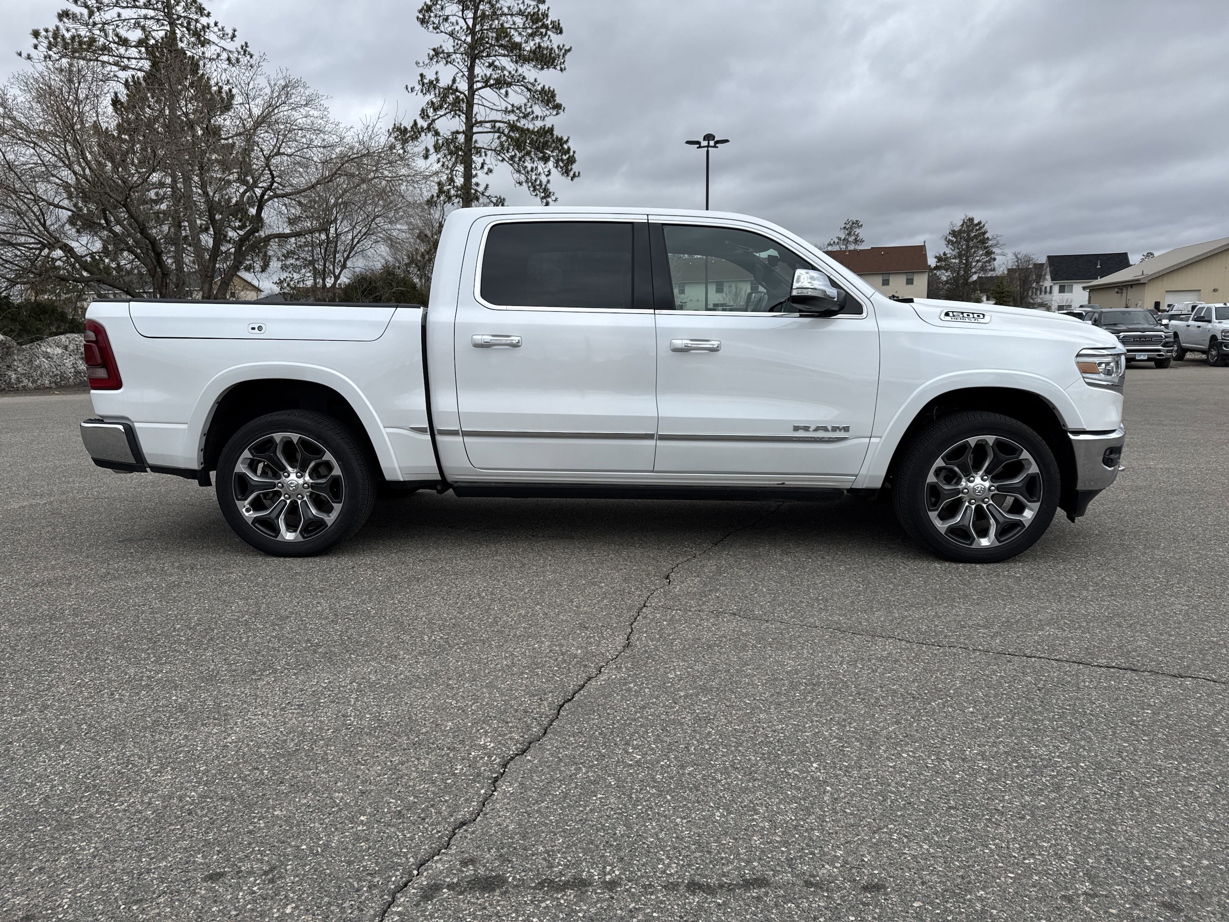 Used 2022 RAM Ram 1500 Pickup Limited with VIN 1C6SRFHT7NN252104 for sale in Bemidji, Minnesota