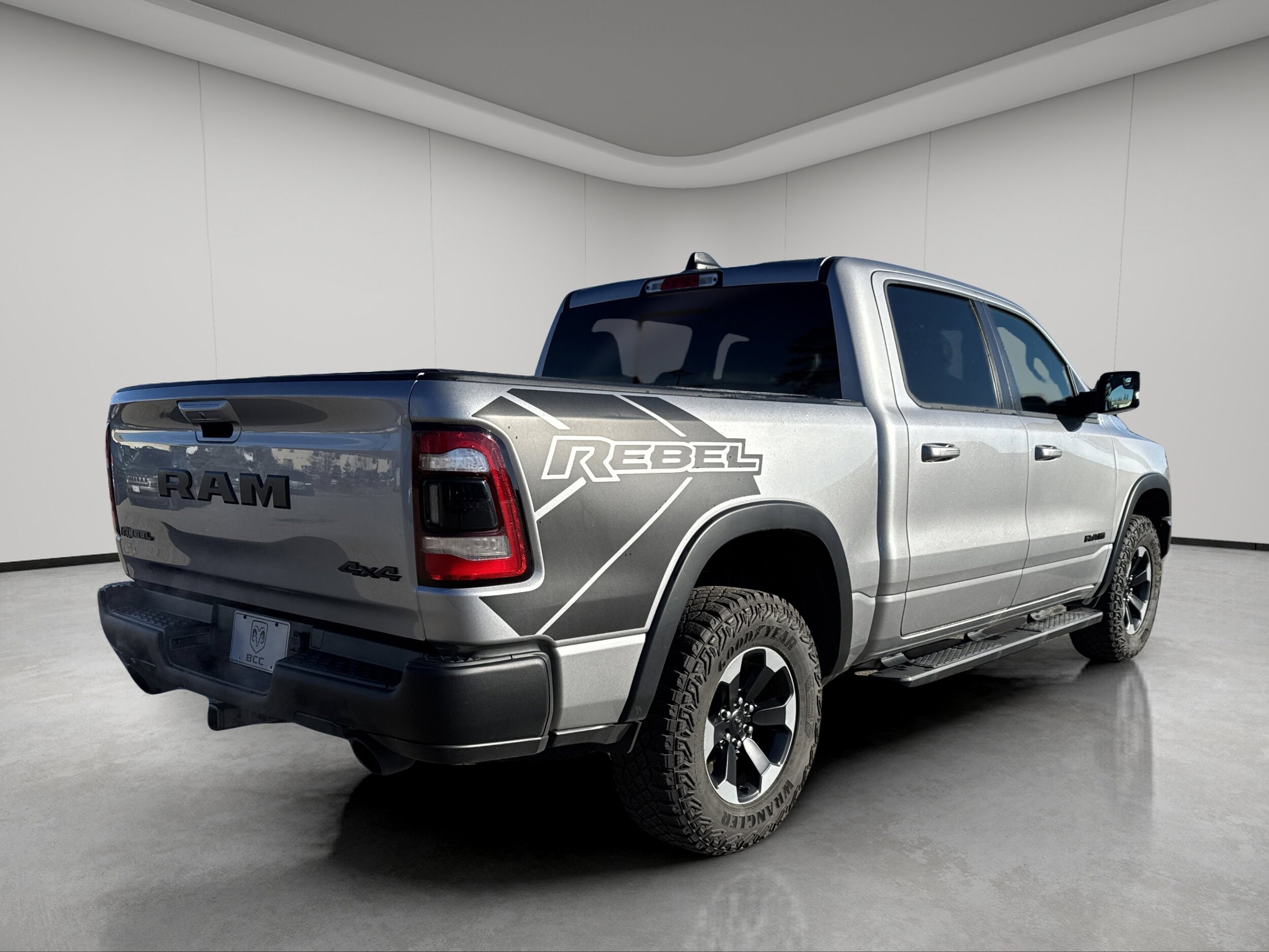 2020 Ram 1500 Rebel photo 3