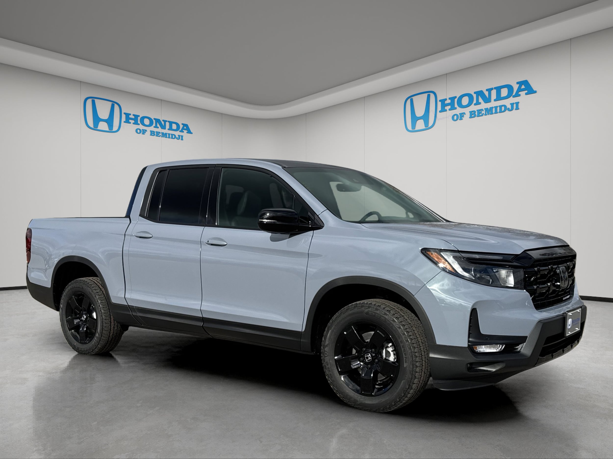 2026 Honda Ridgeline Black Edition 2-Tone's photo