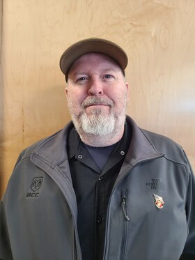 Staff member Tim Roxstrom from ID_14dd09712e24