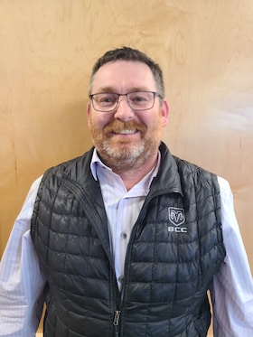 Staff member Jerry Dobson from ID_14dd09712e24