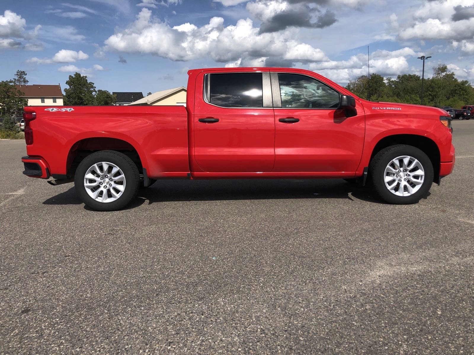 Used 2022 Chevrolet Silverado 1500 Custom with VIN 1GCPDBEK6NZ544904 for sale in Bemidji, Minnesota