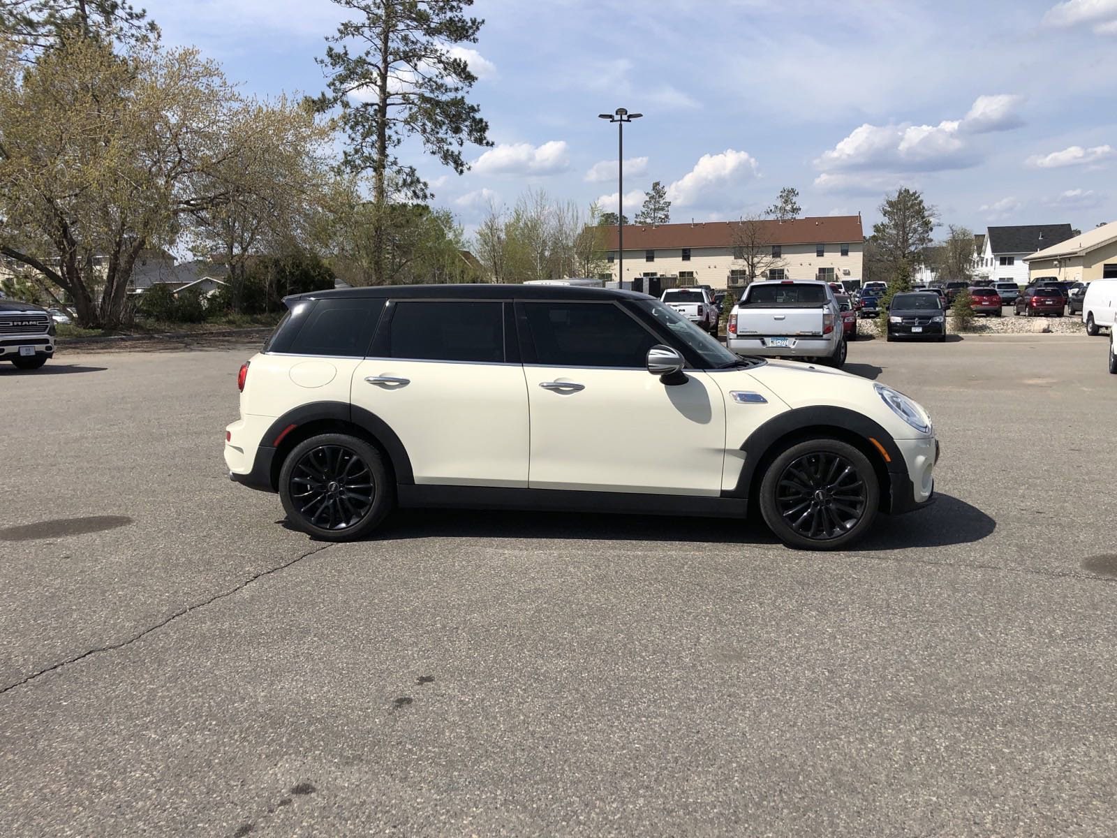 Used 2018 MINI Clubman S with VIN WMWLN9C5XJ2E50836 for sale in Bemidji, MN