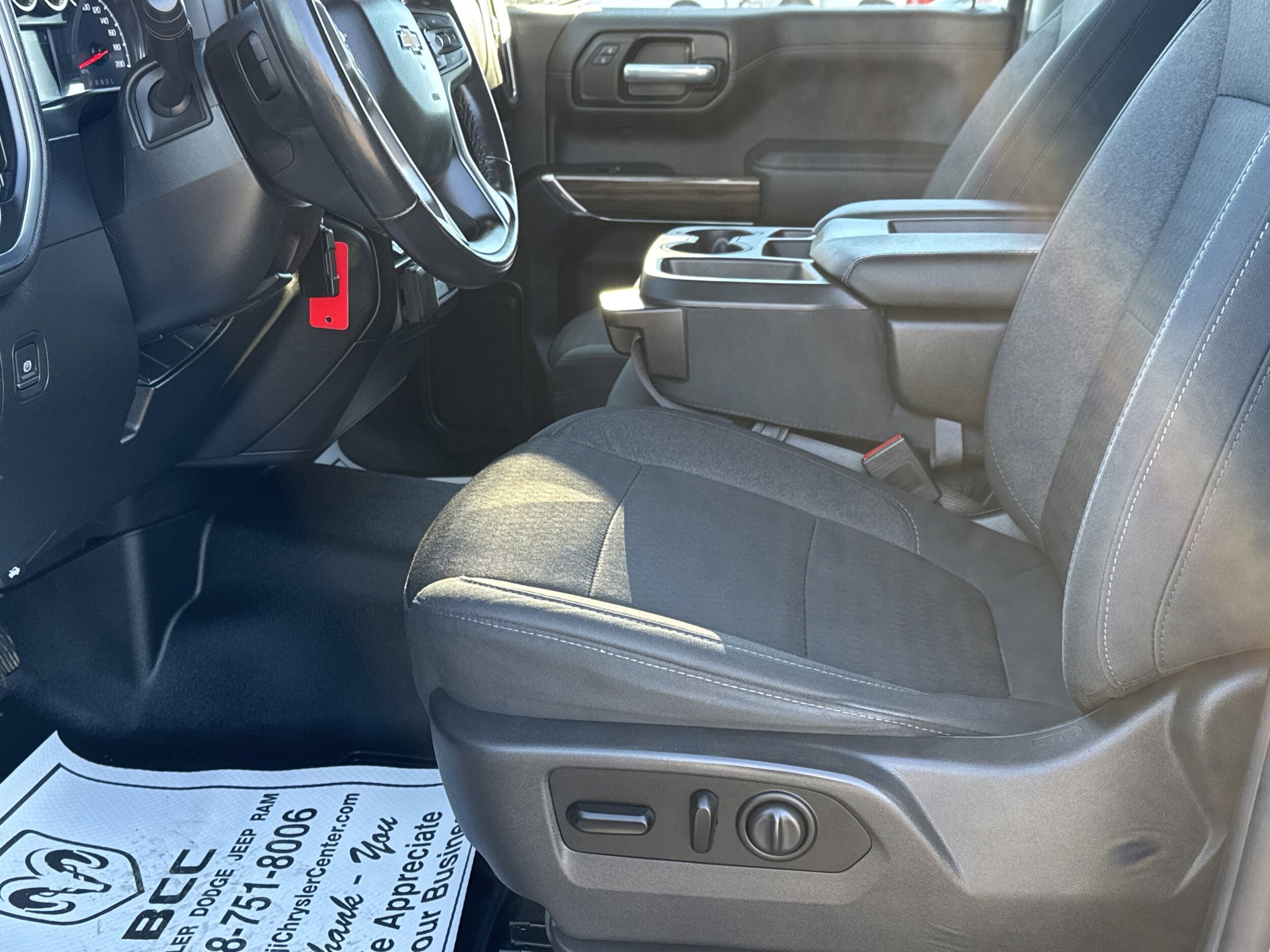 2020 Chevrolet Silverado 1500 photo 4