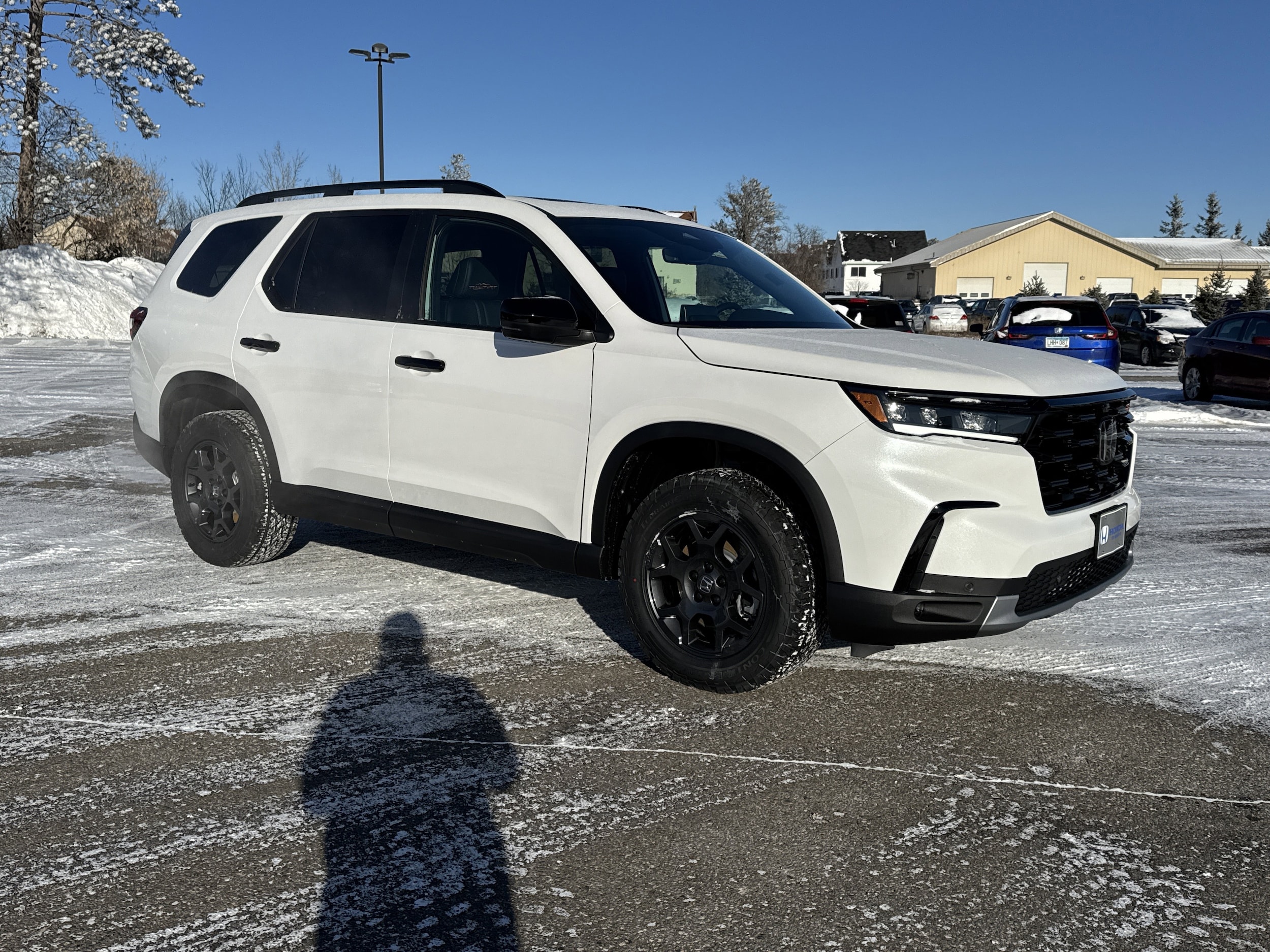 2025 Honda Pilot TrailSport's photo