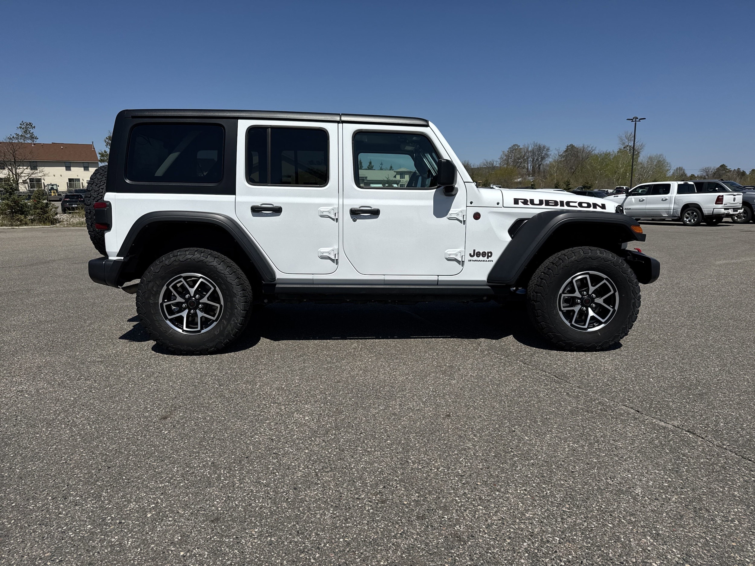 Used 2024 Jeep Wrangler 4-Door Rubicon with VIN 1C4PJXFG1RW284287 for sale in Bemidji, Minnesota