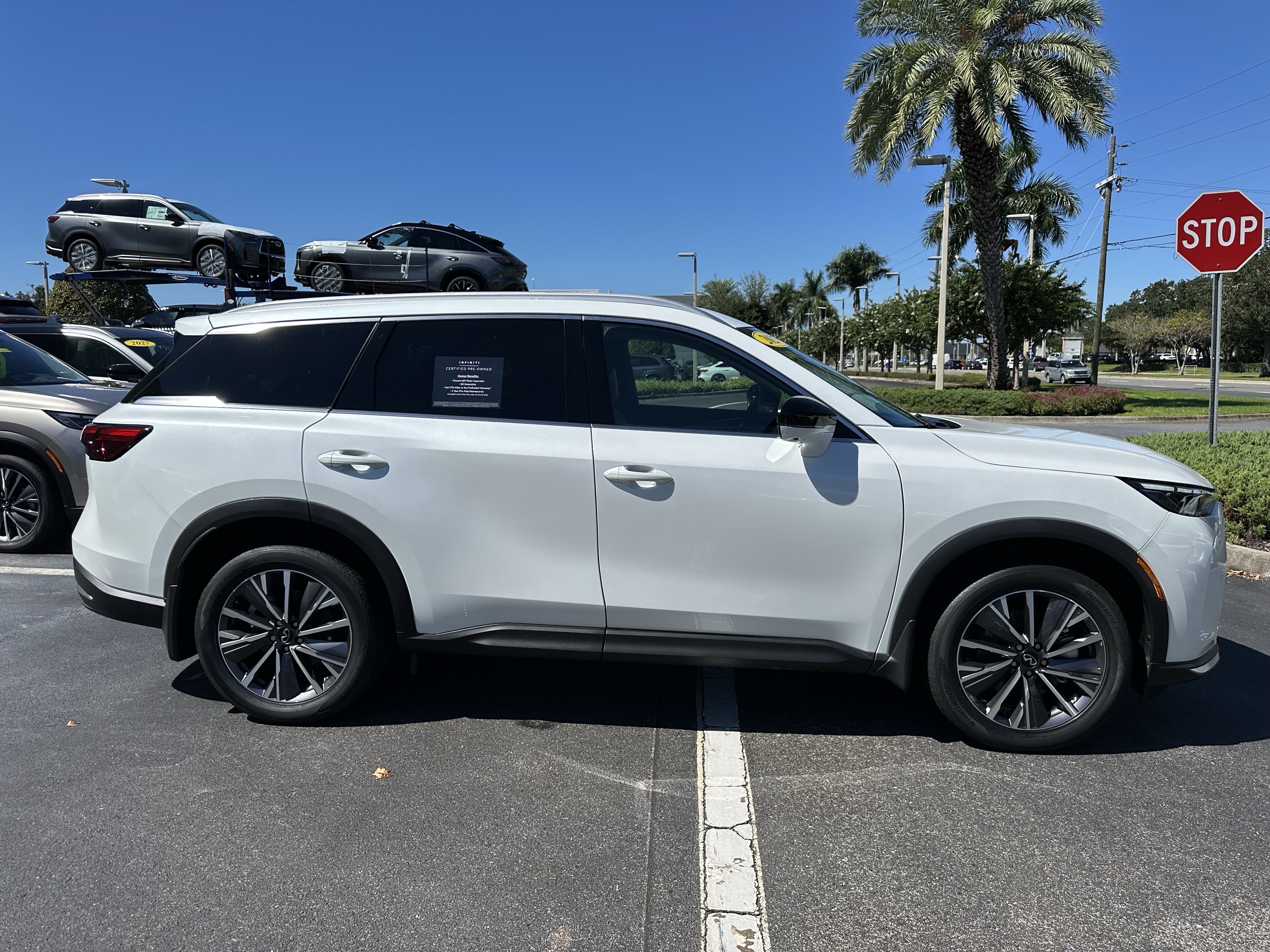 Certified 2027 INFINITI QX60 LUXE SUV